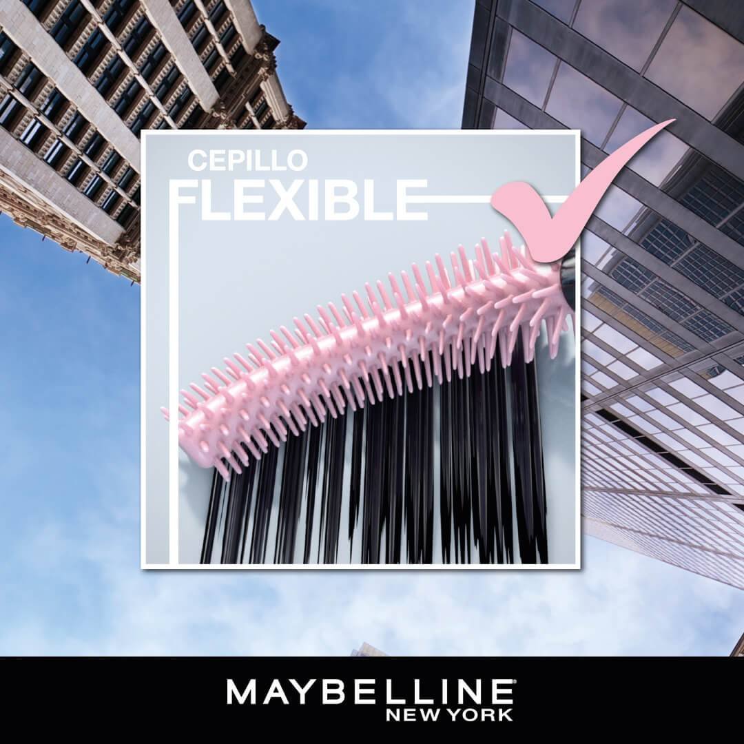 flextowerbrush carousel lashsensational skyhigh 1440x1440
